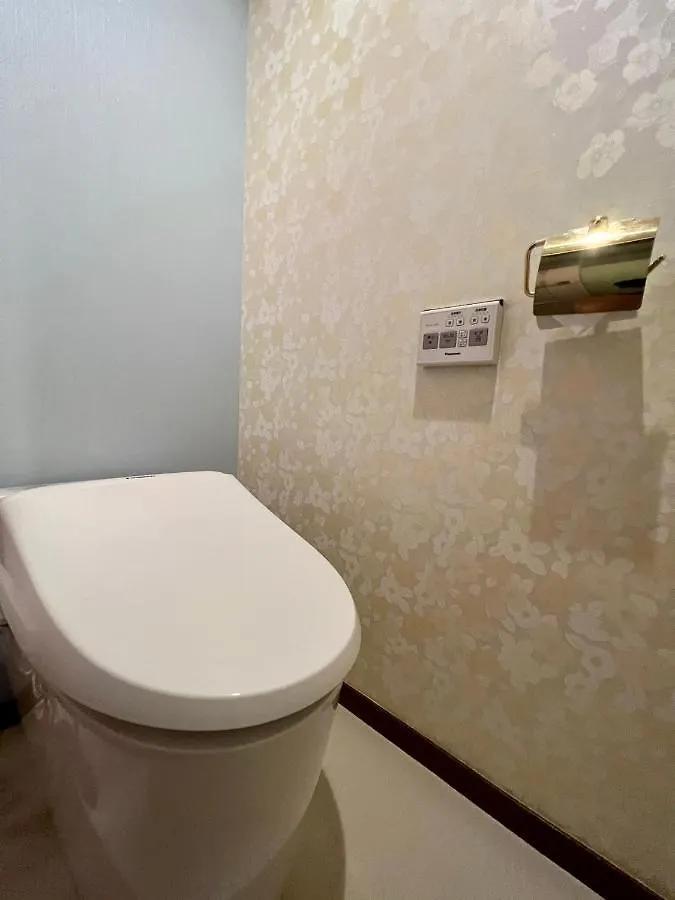 Best Value Stay, Immerse In Local Culture, Prime Location & Fast Wifi Tokyo Apartment